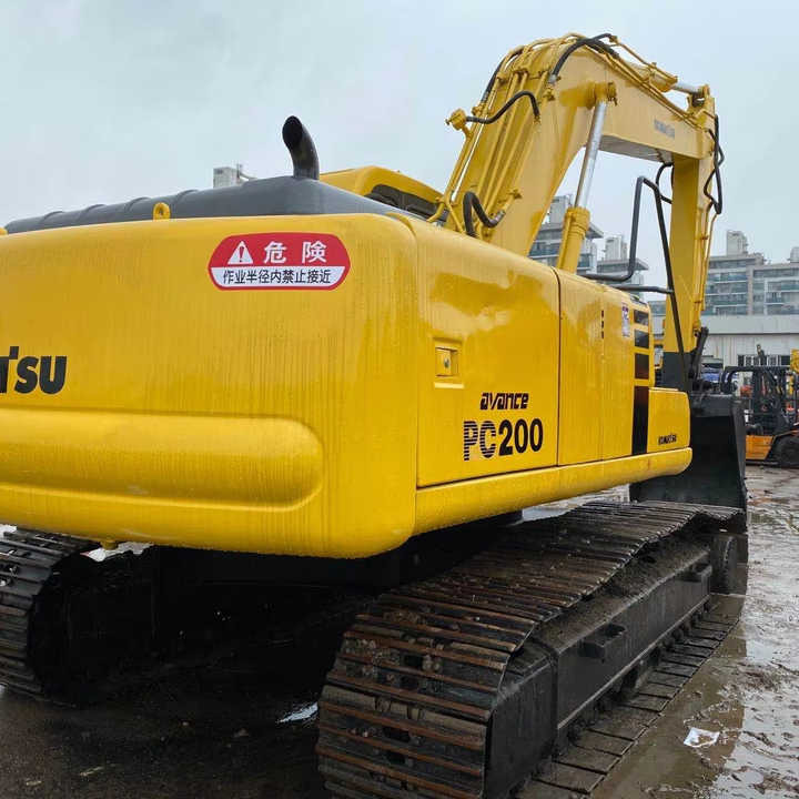 Used Good Quality Japan Original PC220-6 in Good Condition PC220-6 Komatsu - Ερπυστριοφόρος εκσκαφέας: φωτογραφία 1 Used Good Quality Japan Original PC220-6 in Good Condition PC220-6 Komatsu - Ερπυστριοφόρος εκσκαφέας: φωτογραφία 1