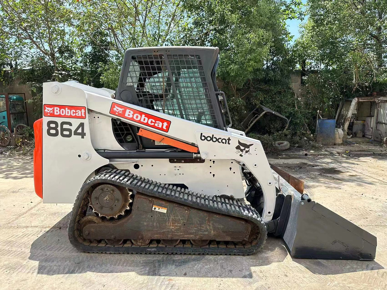 BOBCAT T864 - Φορτωτής πλάγιας ολίσθησης: φωτογραφία 1 BOBCAT T864 - Φορτωτής πλάγιας ολίσθησης: φωτογραφία 1