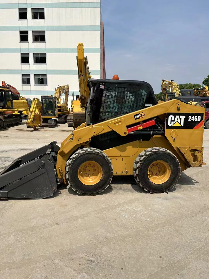 CATERPILLAR 246D - Φορτωτής πλάγιας ολίσθησης: φωτογραφία 3 CATERPILLAR 246D - Φορτωτής πλάγιας ολίσθησης: φωτογραφία 3
