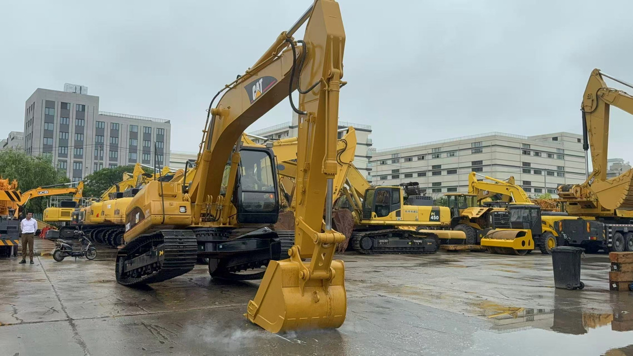 CATERPILLAR 320C - Ερπυστριοφόρος εκσκαφέας: φωτογραφία 5 CATERPILLAR 320C - Ερπυστριοφόρος εκσκαφέας: φωτογραφία 5
