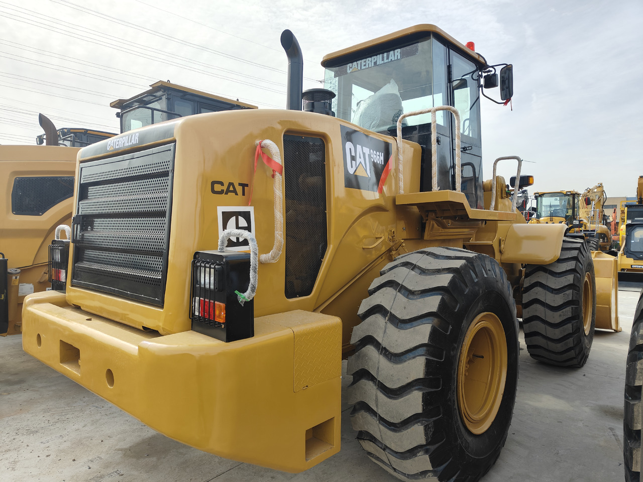 CATERPILLAR 966H - Ελαστιχοφόρος φορτωτής: φωτογραφία 1 CATERPILLAR 966H - Ελαστιχοφόρος φορτωτής: φωτογραφία 1