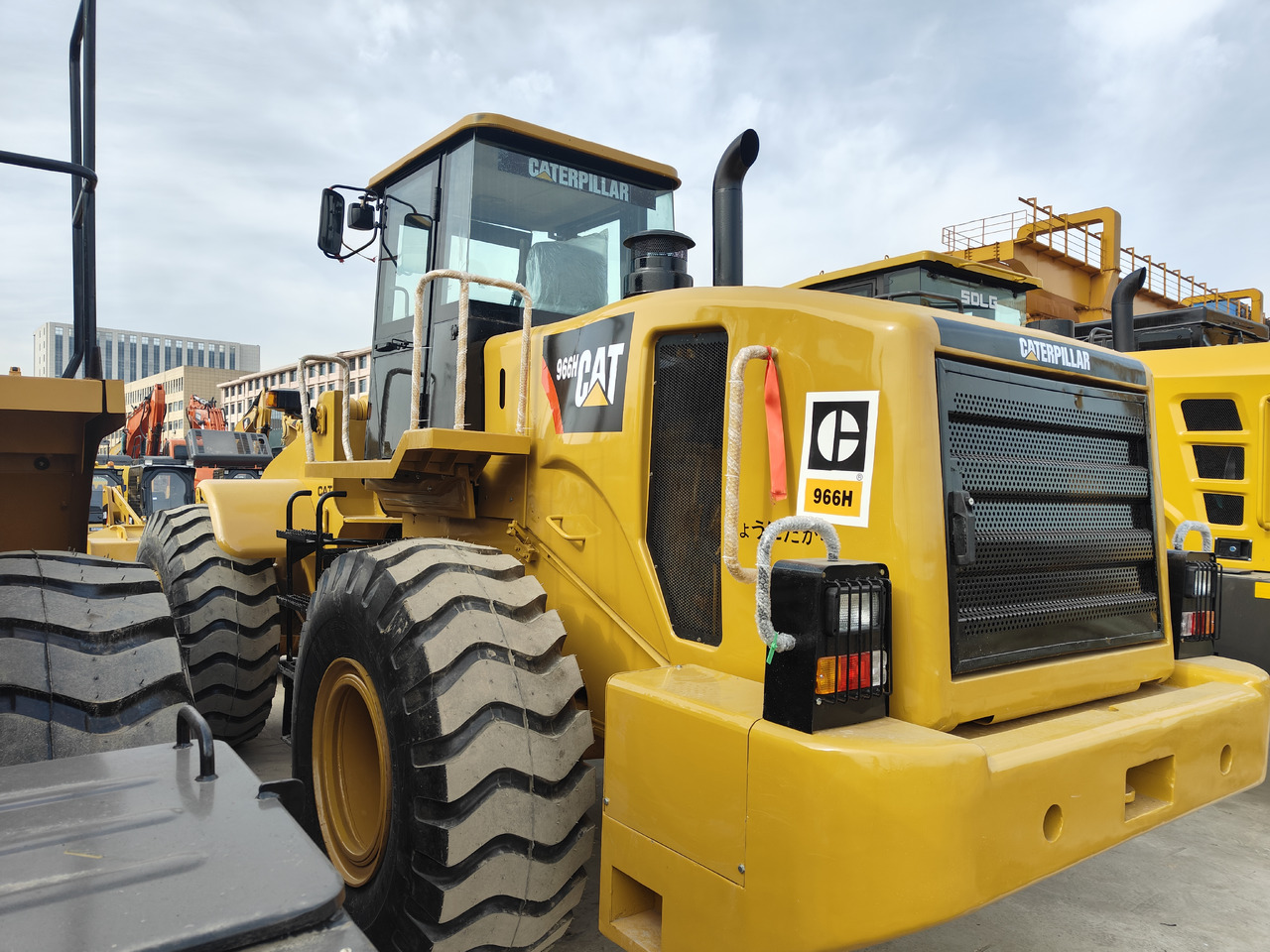 CATERPILLAR 966H - Ελαστιχοφόρος φορτωτής: φωτογραφία 2 CATERPILLAR 966H - Ελαστιχοφόρος φορτωτής: φωτογραφία 2