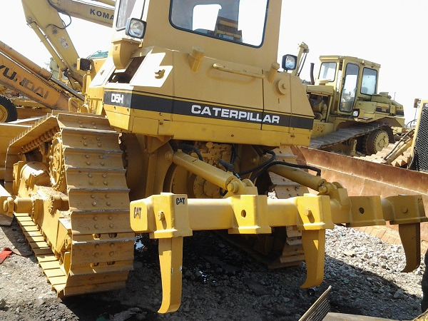 CATERPILLAR D5H - Μπουλντόζα: φωτογραφία 3 CATERPILLAR D5H - Μπουλντόζα: φωτογραφία 3