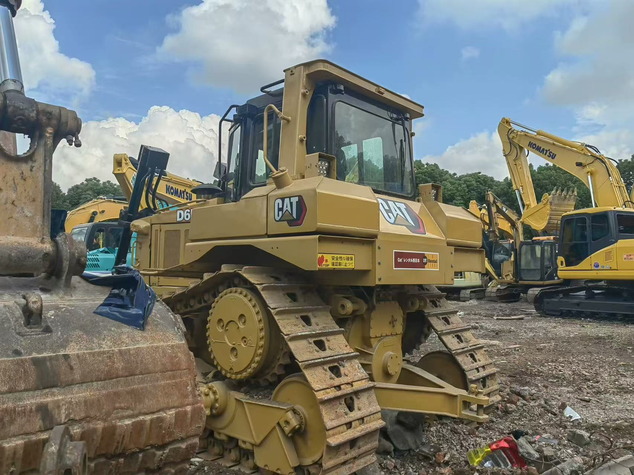 CATERPILLAR D6R - Μπουλντόζα: φωτογραφία 2 CATERPILLAR D6R - Μπουλντόζα: φωτογραφία 2