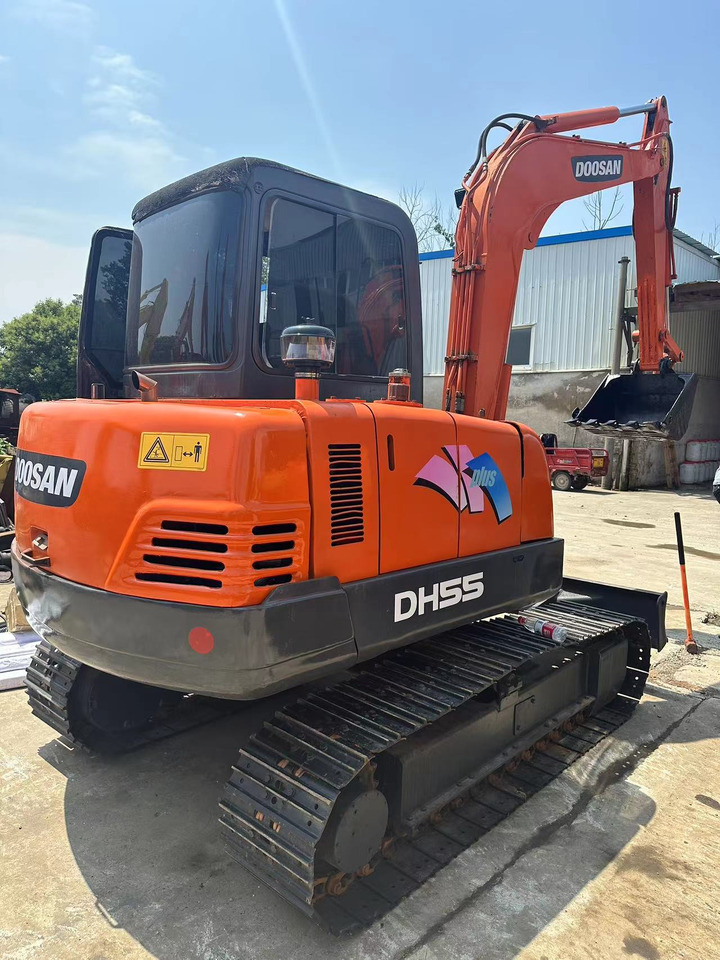 DOOSAN DH55 - Ερπυστριοφόρος εκσκαφέας: φωτογραφία 3 DOOSAN DH55 - Ερπυστριοφόρος εκσκαφέας: φωτογραφία 3
