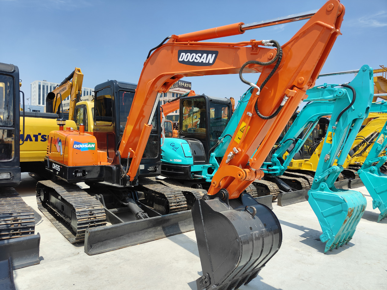 DOOSAN DH55 - Ερπυστριοφόρος εκσκαφέας: φωτογραφία 3 DOOSAN DH55 - Ερπυστριοφόρος εκσκαφέας: φωτογραφία 3
