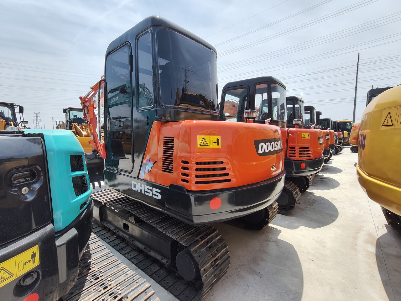 DOOSAN DH55 - Ερπυστριοφόρος εκσκαφέας: φωτογραφία 4 DOOSAN DH55 - Ερπυστριοφόρος εκσκαφέας: φωτογραφία 4
