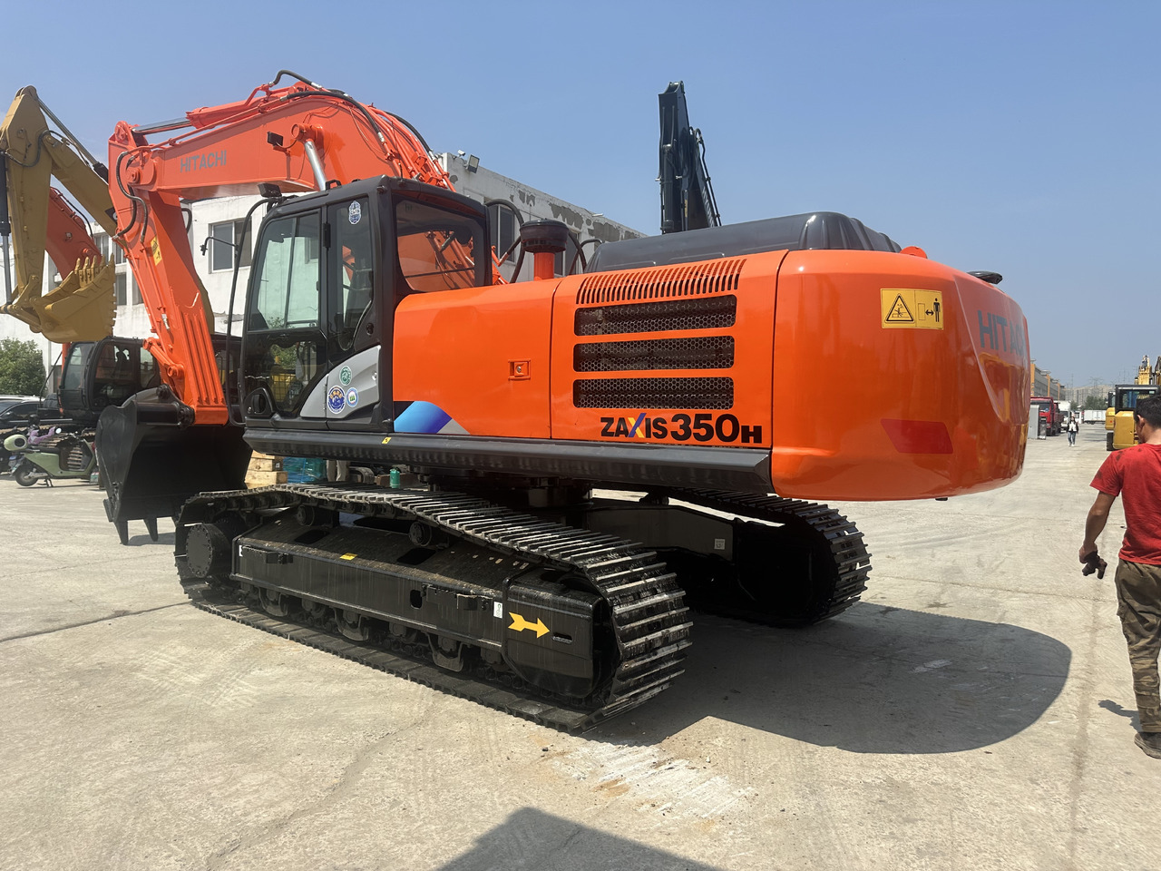 HITACHI ZX350H-5G - Ερπυστριοφόρος εκσκαφέας: φωτογραφία 3 HITACHI ZX350H-5G - Ερπυστριοφόρος εκσκαφέας: φωτογραφία 3