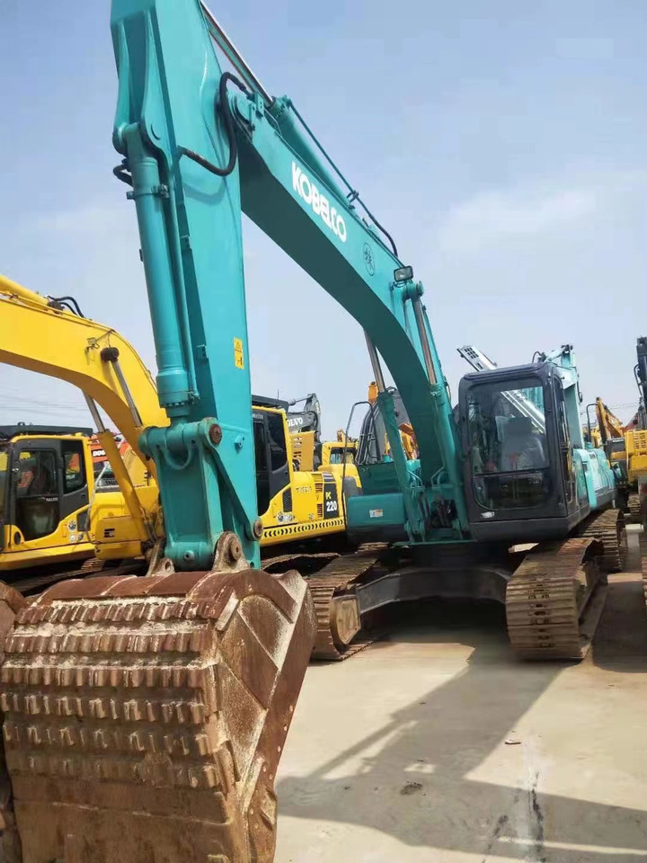 KOBELCO SK210-8 - Μίνι εκσκαφέας: φωτογραφία 3 KOBELCO SK210-8 - Μίνι εκσκαφέας: φωτογραφία 3