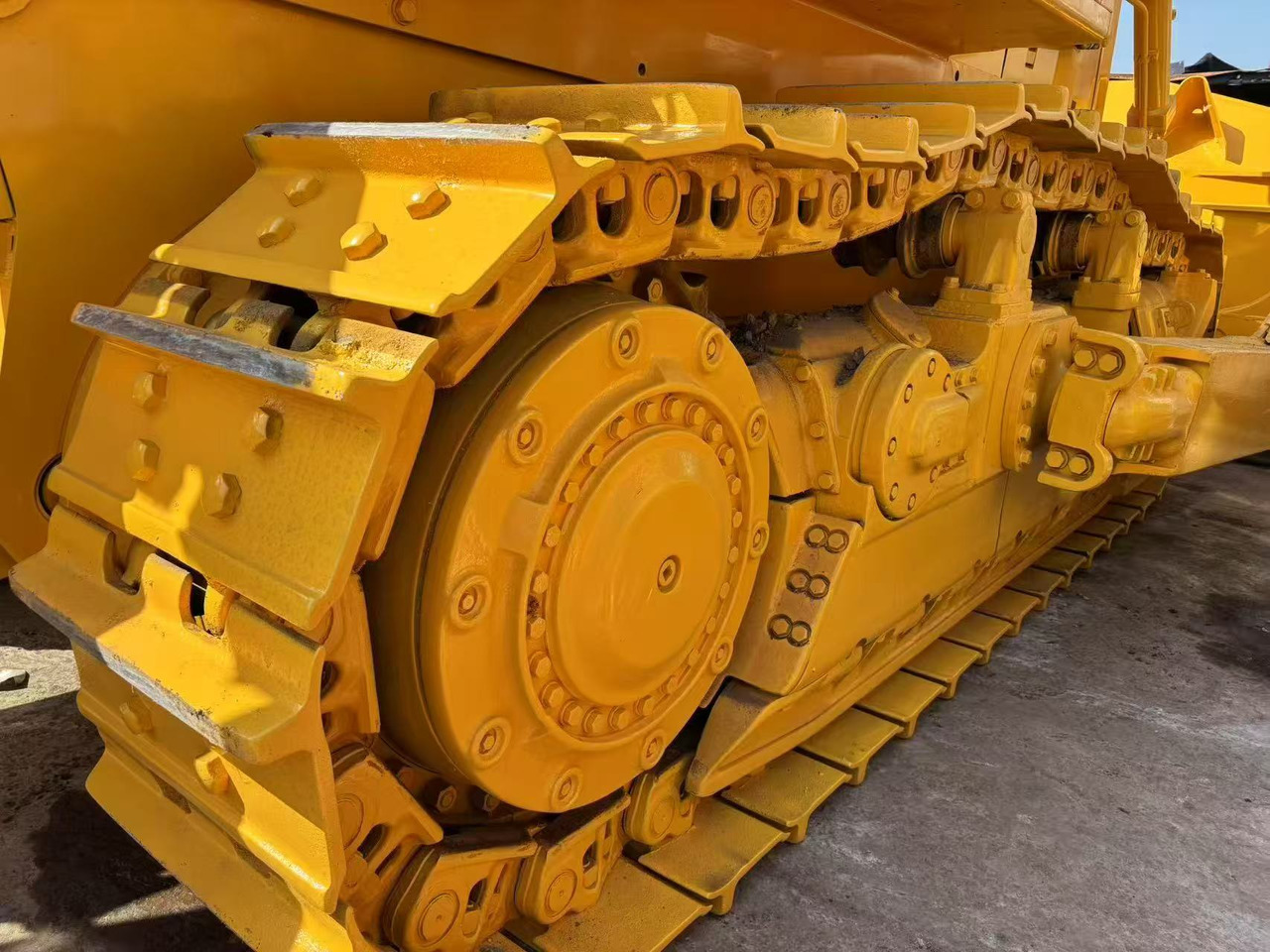KOMATSU D375 - Μπουλντόζα: φωτογραφία 4 KOMATSU D375 - Μπουλντόζα: φωτογραφία 4