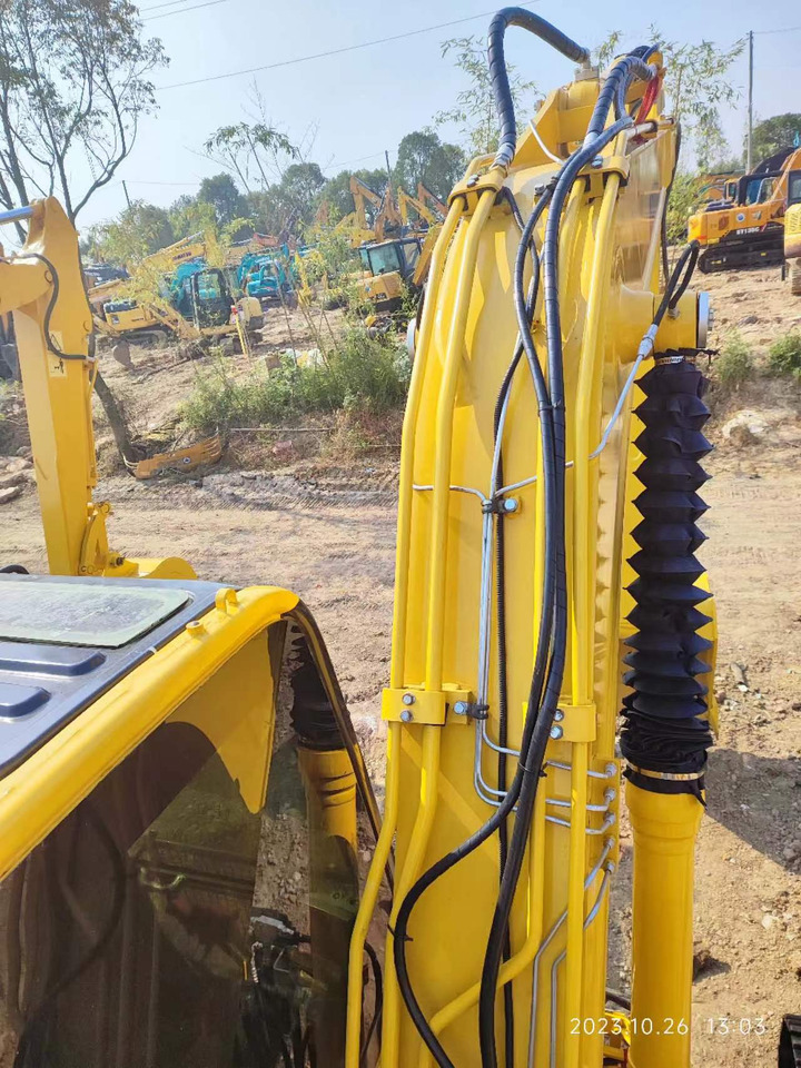 KOMATSU PC120-8 - Ερπυστριοφόρος εκσκαφέας: φωτογραφία 4 KOMATSU PC120-8 - Ερπυστριοφόρος εκσκαφέας: φωτογραφία 4