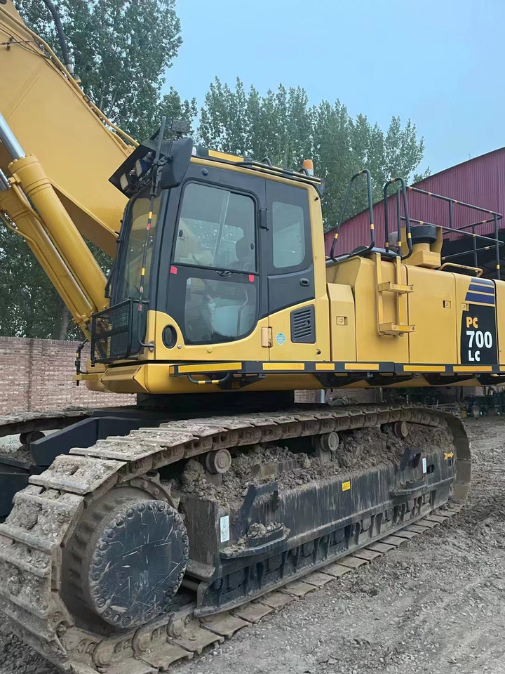 KOMATSU PC700 - Ερπυστριοφόρος εκσκαφέας: φωτογραφία 2 KOMATSU PC700 - Ερπυστριοφόρος εκσκαφέας: φωτογραφία 2