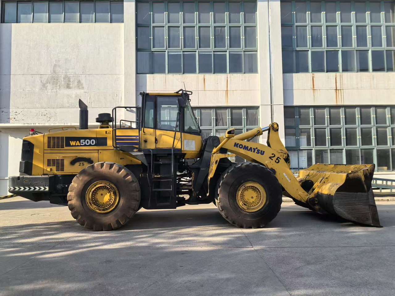 KOMATSU WA500-6 - Ελαστιχοφόρος φορτωτής: φωτογραφία 1 KOMATSU WA500-6 - Ελαστιχοφόρος φορτωτής: φωτογραφία 1