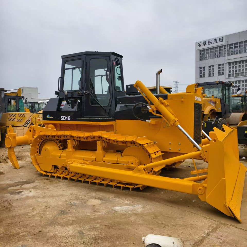 SHANTUI SD16 - Μπουλντόζα: φωτογραφία 2 SHANTUI SD16 - Μπουλντόζα: φωτογραφία 2