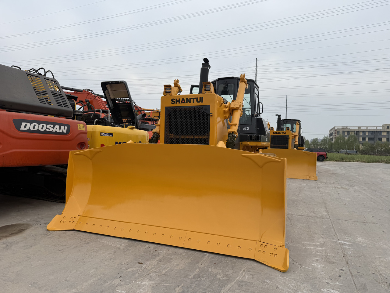 SHANTUI SD32 - Μπουλντόζα: φωτογραφία 4 SHANTUI SD32 - Μπουλντόζα: φωτογραφία 4