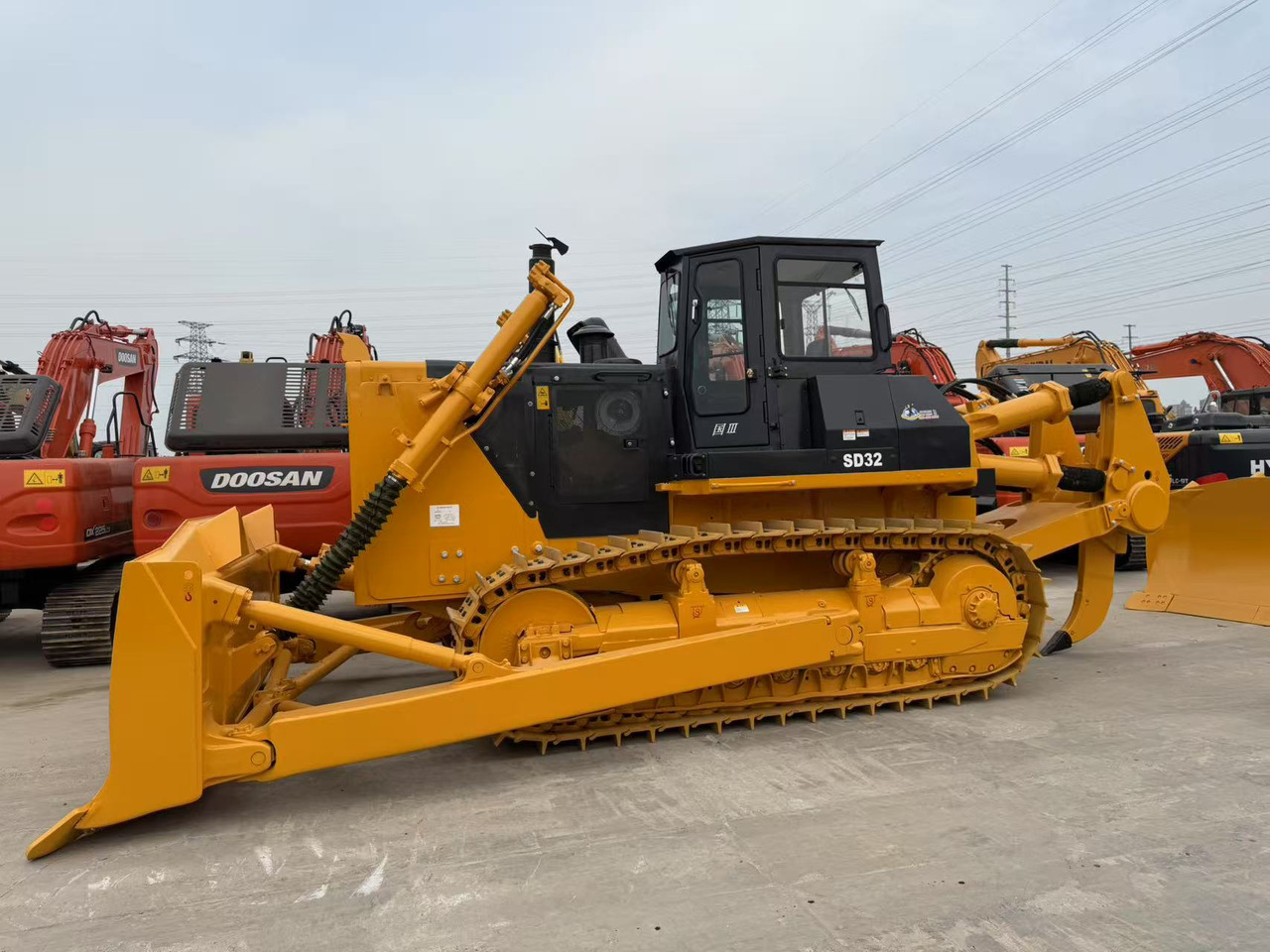SHANTUI SD32 - Μπουλντόζα: φωτογραφία 5 SHANTUI SD32 - Μπουλντόζα: φωτογραφία 5