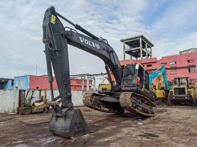 VOLVO EC290 - Ερπυστριοφόρος εκσκαφέας: φωτογραφία 2 VOLVO EC290 - Ερπυστριοφόρος εκσκαφέας: φωτογραφία 2