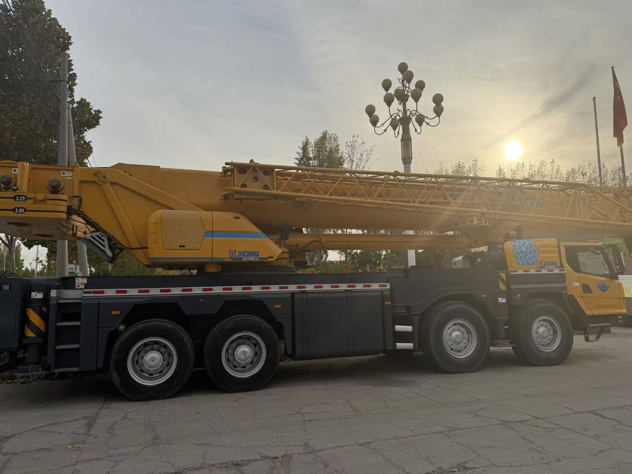XCMG XCT80 - Τηλεσκοπικός γερανός: φωτογραφία 1 XCMG XCT80 - Τηλεσκοπικός γερανός: φωτογραφία 1