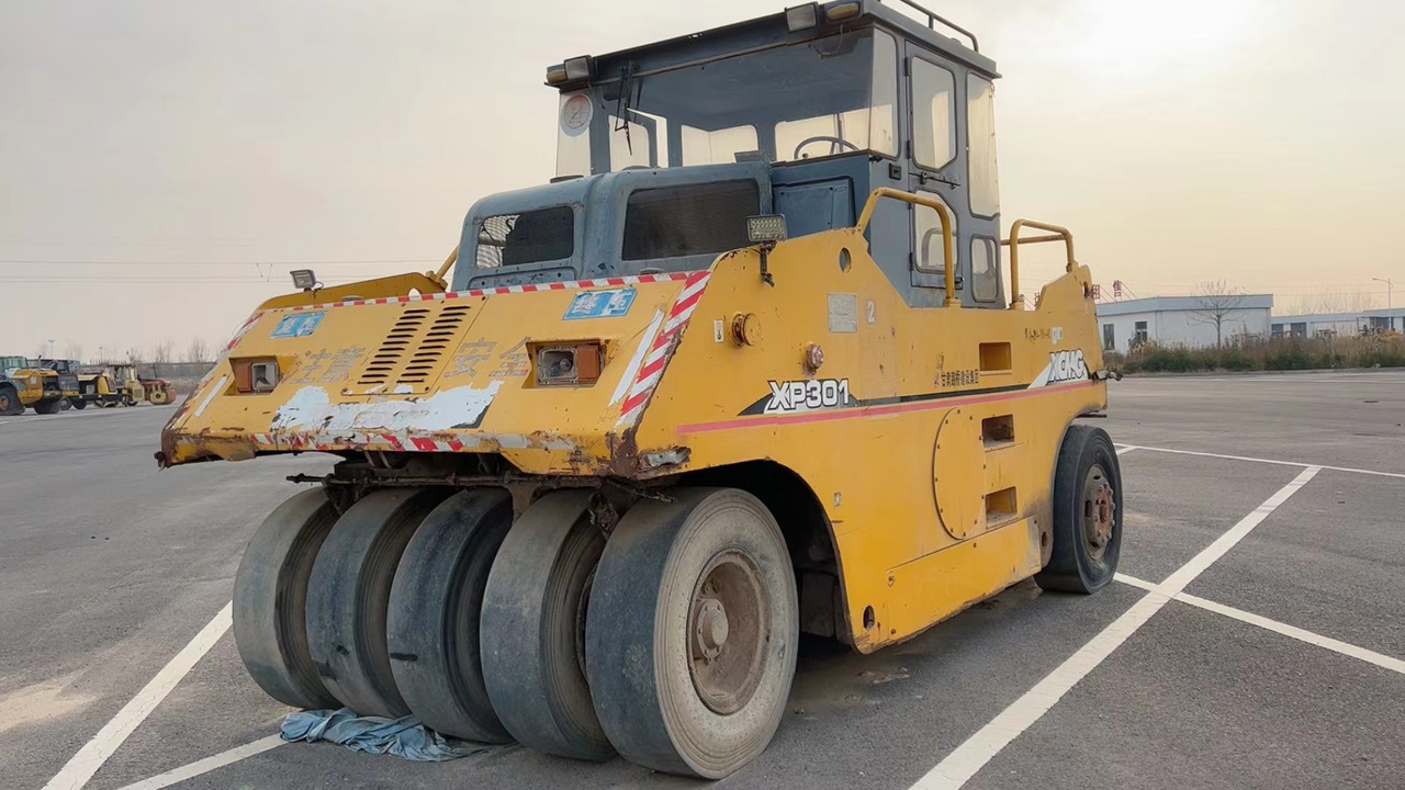 XCMG XP301 - Ασφαλτικός οδοστρωτήρας: φωτογραφία 1 XCMG XP301 - Ασφαλτικός οδοστρωτήρας: φωτογραφία 1
