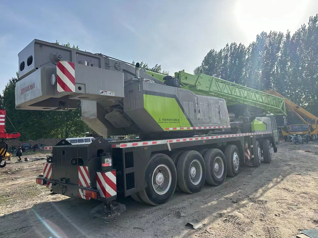 ZOOMLION ZTC1000V - Τηλεσκοπικός γερανός: φωτογραφία 4 ZOOMLION ZTC1000V - Τηλεσκοπικός γερανός: φωτογραφία 4