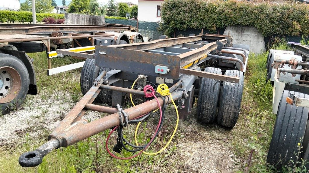 CARDI RIMORCHIO CARDI SCARRABILE PNEUMATICO - Ρυμούλκα γάντζος/ Αλυσιδάκι: φωτογραφία 1 CARDI RIMORCHIO CARDI SCARRABILE PNEUMATICO - Ρυμούλκα γάντζος/ Αλυσιδάκι: φωτογραφία 1