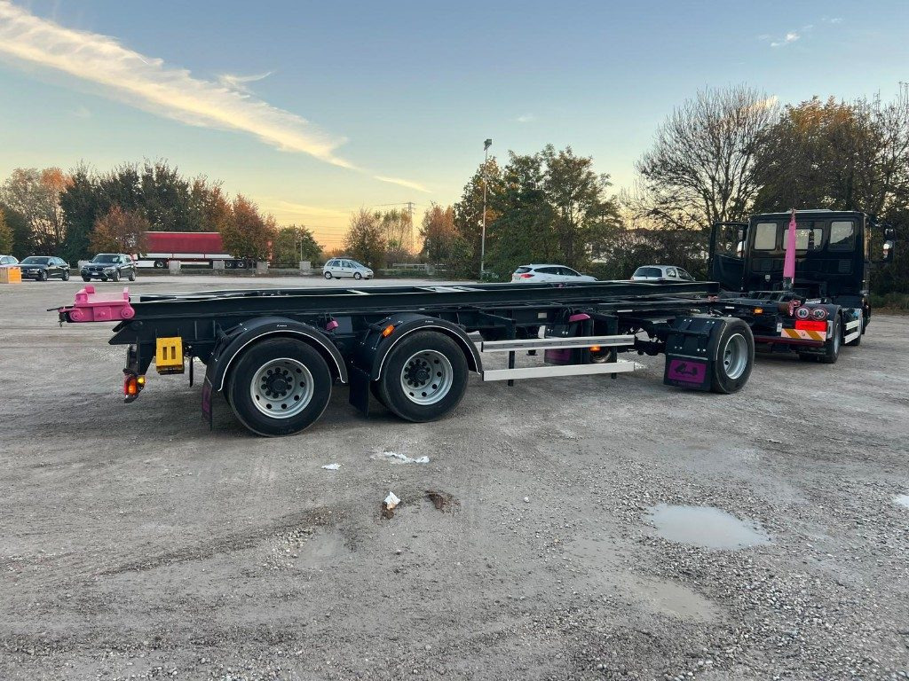 Μίσθωση CARDI RIMORCHIO CARDI SCARRABILE RIBALTABILE CARDI RIMORCHIO CARDI SCARRABILE RIBALTABILE: φωτογραφία 8