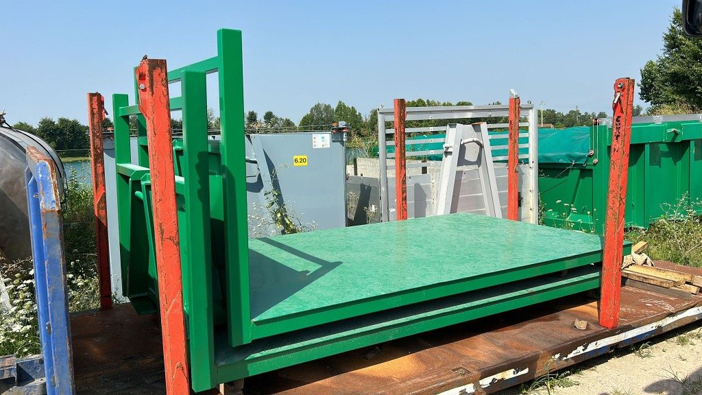 CONTAINER SCARRABILE NUOVO A PIANALE SENZA SPONDE - Κοντέινερ τύπου γάντζου: φωτογραφία 1 CONTAINER SCARRABILE NUOVO A PIANALE SENZA SPONDE - Κοντέινερ τύπου γάντζου: φωτογραφία 1