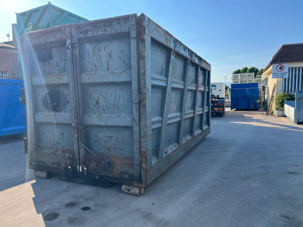 CONTAINER SCARRABILE USATO A CIELO APERTO - Κοντέινερ τύπου γάντζου: φωτογραφία 4 CONTAINER SCARRABILE USATO A CIELO APERTO - Κοντέινερ τύπου γάντζου: φωτογραφία 4