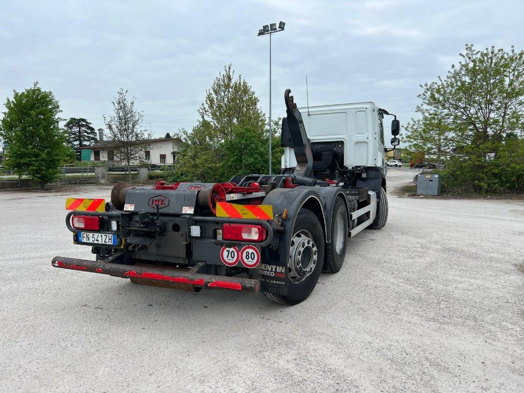 DAF CF480 SCARRABILE - Φορτηγό φόρτωσης γάντζου: φωτογραφία 4 DAF CF480 SCARRABILE - Φορτηγό φόρτωσης γάντζου: φωτογραφία 4