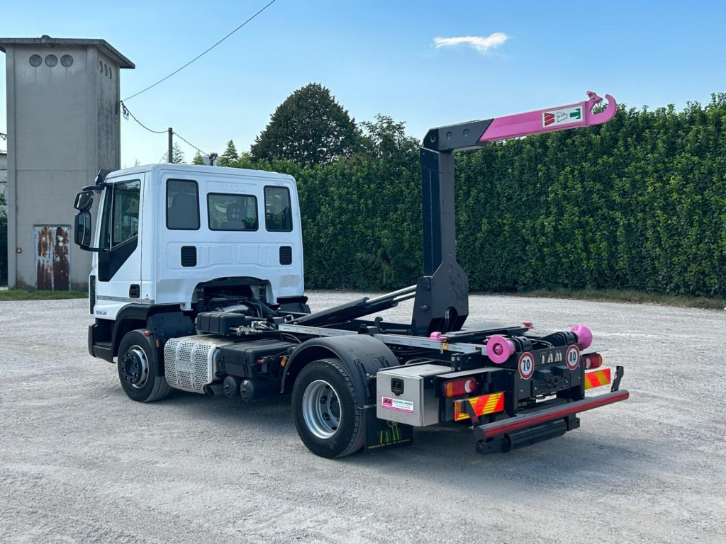 IVECO 120EL22 CON SCARRABILE NUOVO - Φορτηγό φόρτωσης γάντζου: φωτογραφία 3 IVECO 120EL22 CON SCARRABILE NUOVO - Φορτηγό φόρτωσης γάντζου: φωτογραφία 3