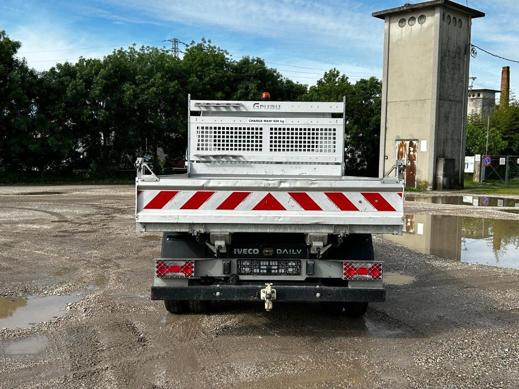 IVECO DAILY 35.140 RIBALTABILE - Όχημα με ανατρεπομενη καροτσα: φωτογραφία 4 IVECO DAILY 35.140 RIBALTABILE - Όχημα με ανατρεπομενη καροτσα: φωτογραφία 4