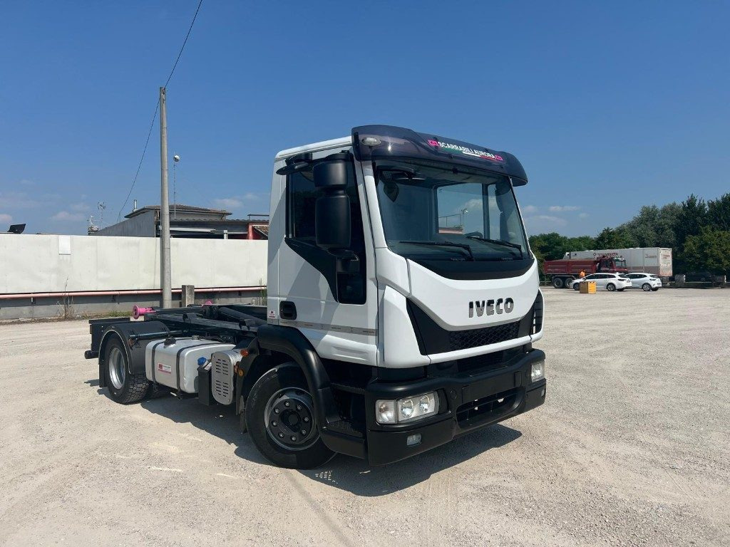 Μίσθωση IVECO EUROCARGO 140E25 SCARRABILE IVECO EUROCARGO 140E25 SCARRABILE: φωτογραφία 7