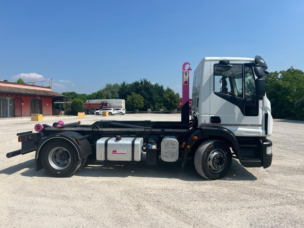 Μίσθωση IVECO EUROCARGO 140E25 SCARRABILE IVECO EUROCARGO 140E25 SCARRABILE: φωτογραφία 6