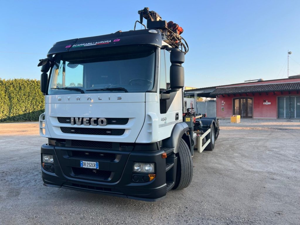 IVECO STRALIS 260E45 SCARRABILE - Φορτηγό φόρτωσης γάντζου, Φορτηγό με γερανό: φωτογραφία 2 IVECO STRALIS 260E45 SCARRABILE - Φορτηγό φόρτωσης γάντζου, Φορτηγό με γερανό: φωτογραφία 2