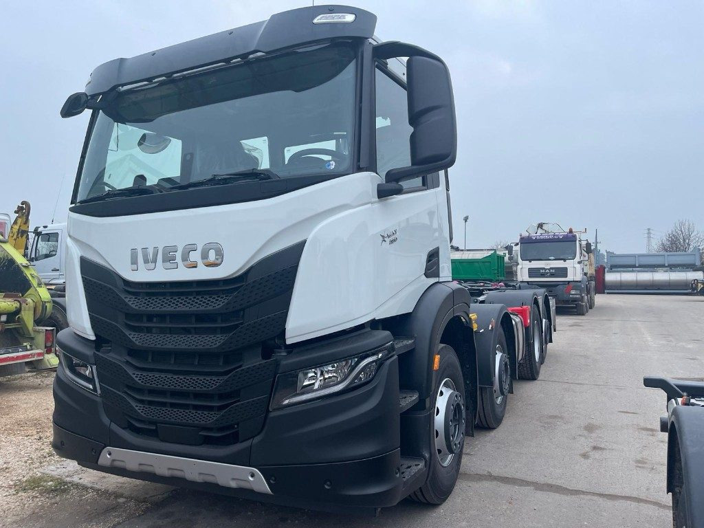IVECO X-WAY AD350X480YPS SCARRABILE NUOVO - Φορτηγό φόρτωσης γάντζου: φωτογραφία 1 IVECO X-WAY AD350X480YPS SCARRABILE NUOVO - Φορτηγό φόρτωσης γάντζου: φωτογραφία 1