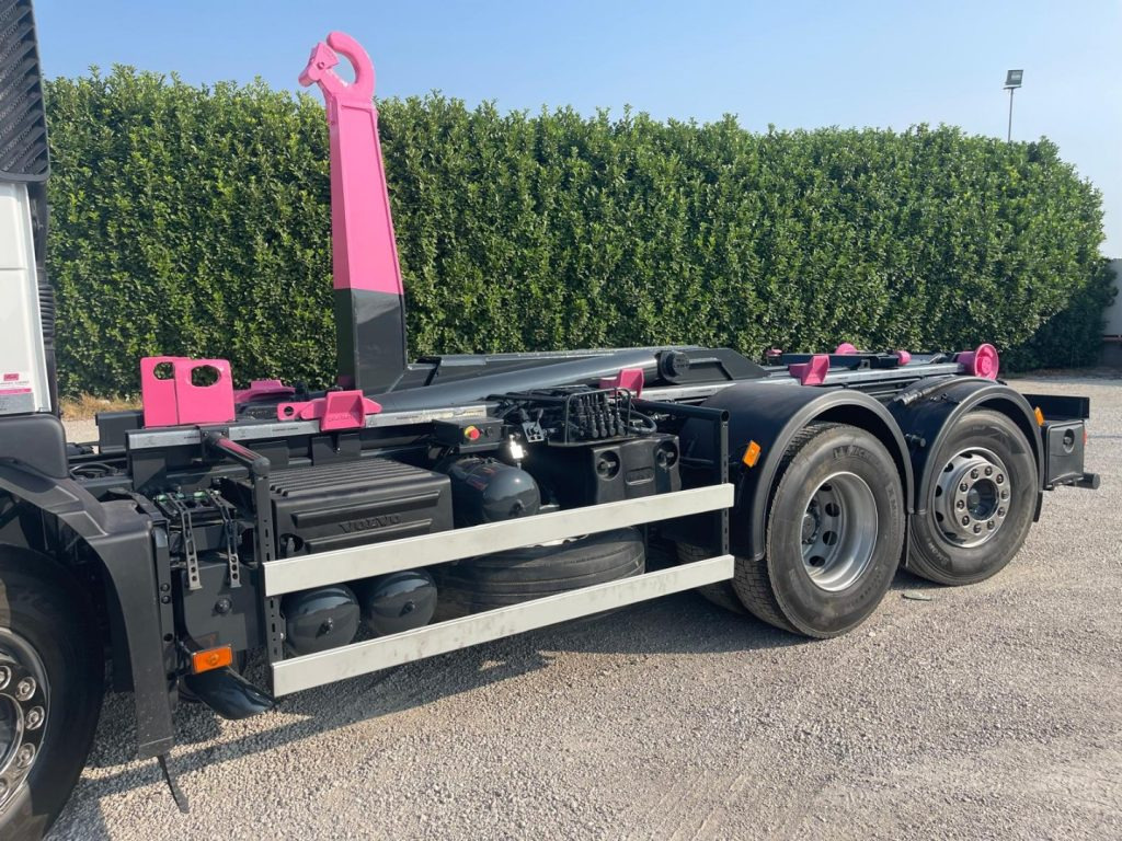 VOLVO FM9 SCARRABILE - Φορτηγό φόρτωσης γάντζου: φωτογραφία 4 VOLVO FM9 SCARRABILE - Φορτηγό φόρτωσης γάντζου: φωτογραφία 4
