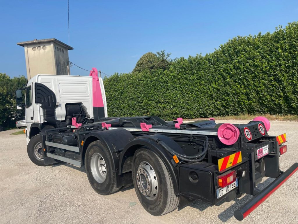 VOLVO FM9 SCARRABILE - Φορτηγό φόρτωσης γάντζου: φωτογραφία 5 VOLVO FM9 SCARRABILE - Φορτηγό φόρτωσης γάντζου: φωτογραφία 5