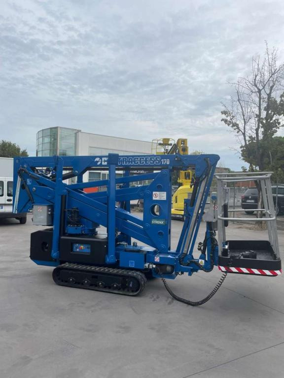 CTE TRACCESS 170 - Καλαθοφόρο με ερπύστριες: φωτογραφία 3 CTE TRACCESS 170 - Καλαθοφόρο με ερπύστριες: φωτογραφία 3