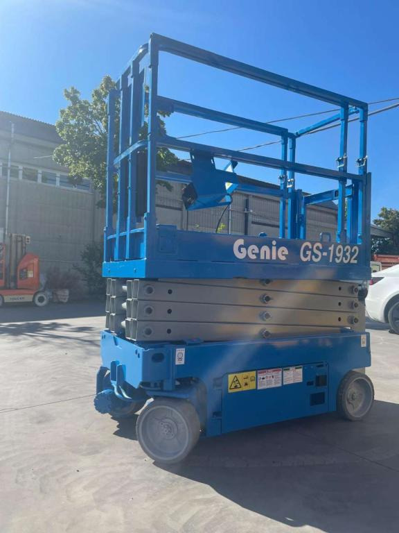 Ψαλιδωτό ανυψωτικό Genie GS-1932: φωτογραφία 10