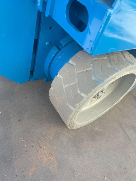 Ψαλιδωτό ανυψωτικό Genie GS-1932: φωτογραφία 9