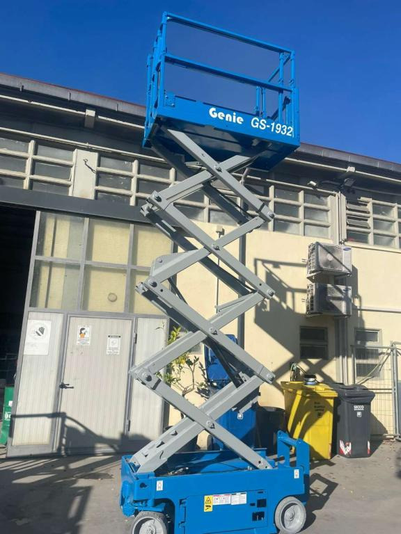 Ψαλιδωτό ανυψωτικό Genie GS-1932: φωτογραφία 16