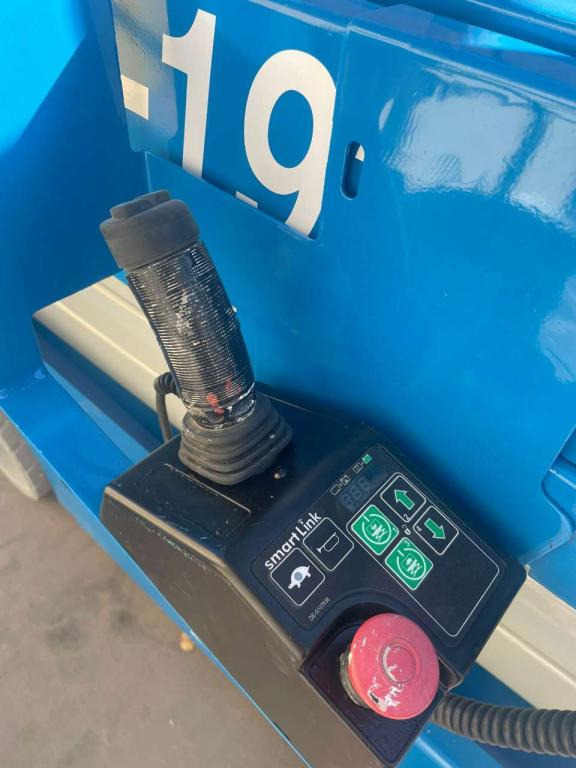 Genie GS-1932 - Ψαλιδωτό ανυψωτικό: φωτογραφία 4 Genie GS-1932 - Ψαλιδωτό ανυψωτικό: φωτογραφία 4