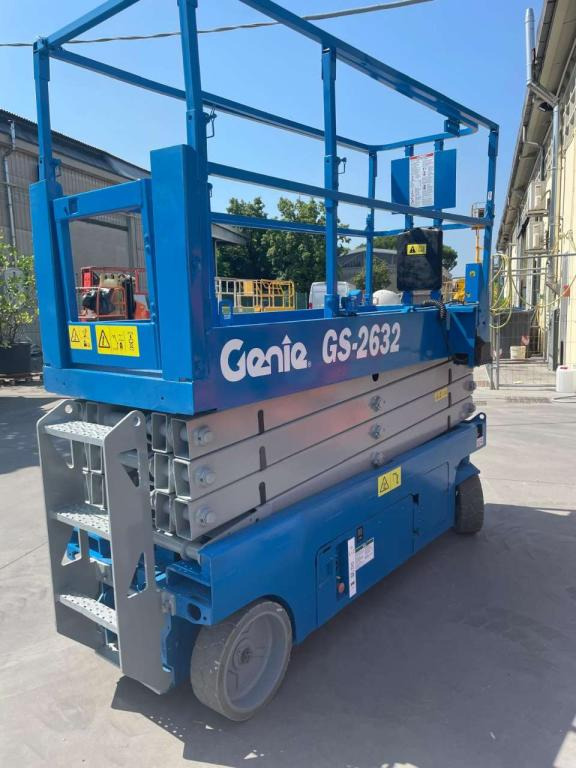 Genie GS-2632 - Ψαλιδωτό ανυψωτικό: φωτογραφία 3 Genie GS-2632 - Ψαλιδωτό ανυψωτικό: φωτογραφία 3