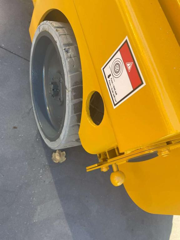 Haulotte COMPACT 10N - Ψαλιδωτό ανυψωτικό: φωτογραφία 5 Haulotte COMPACT 10N - Ψαλιδωτό ανυψωτικό: φωτογραφία 5