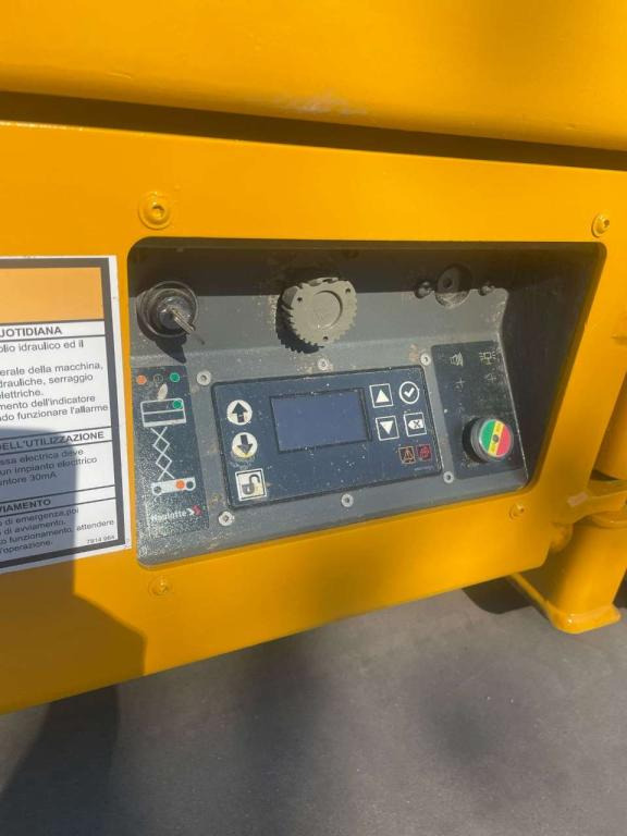 Haulotte OPTIMUM 8AC - Ψαλιδωτό ανυψωτικό: φωτογραφία 4 Haulotte OPTIMUM 8AC - Ψαλιδωτό ανυψωτικό: φωτογραφία 4