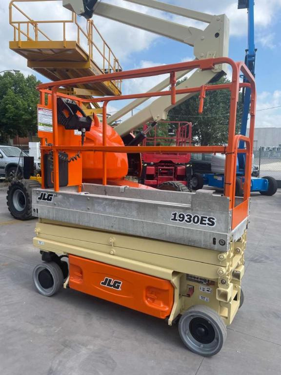 JLG 1930ES - Ψαλιδωτό ανυψωτικό: φωτογραφία 1 JLG 1930ES - Ψαλιδωτό ανυψωτικό: φωτογραφία 1