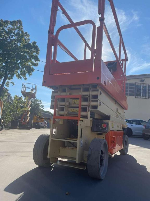 JLG 2032ES - Ψαλιδωτό ανυψωτικό: φωτογραφία 4 JLG 2032ES - Ψαλιδωτό ανυψωτικό: φωτογραφία 4