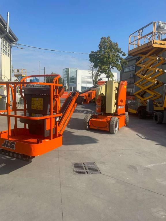 JLG E300AJP - Καλαθοφόρο ανυψωτικό: φωτογραφία 1 JLG E300AJP - Καλαθοφόρο ανυψωτικό: φωτογραφία 1