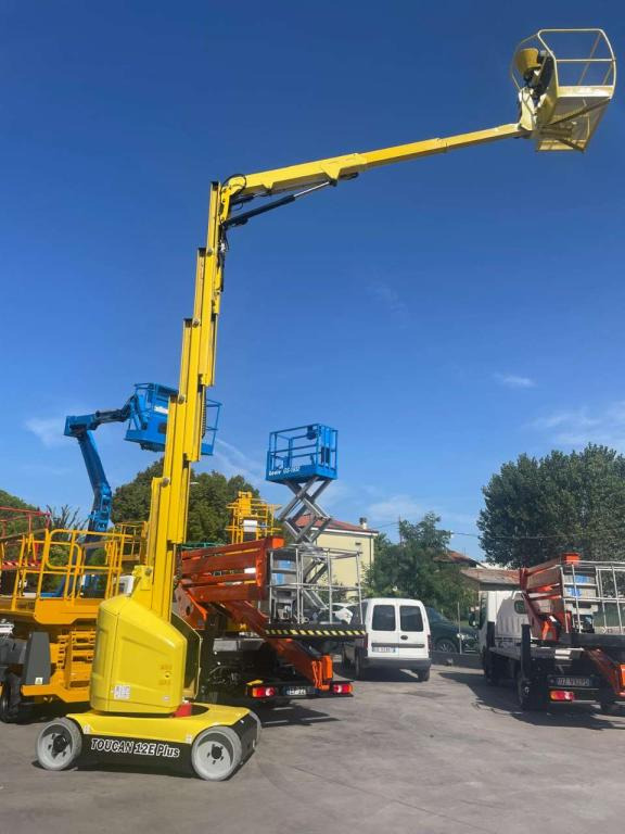 JLG TOUCAN 12E PLUS - Κάθετος ανελκυστήρας με κατάρτι: φωτογραφία 2 JLG TOUCAN 12E PLUS - Κάθετος ανελκυστήρας με κατάρτι: φωτογραφία 2