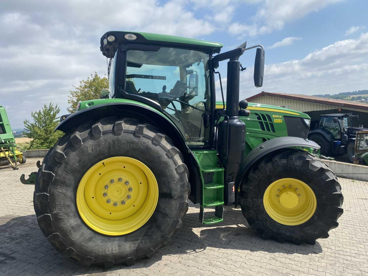 John Deere 6195R - Τρακτέρ: φωτογραφία 4 John Deere 6195R - Τρακτέρ: φωτογραφία 4